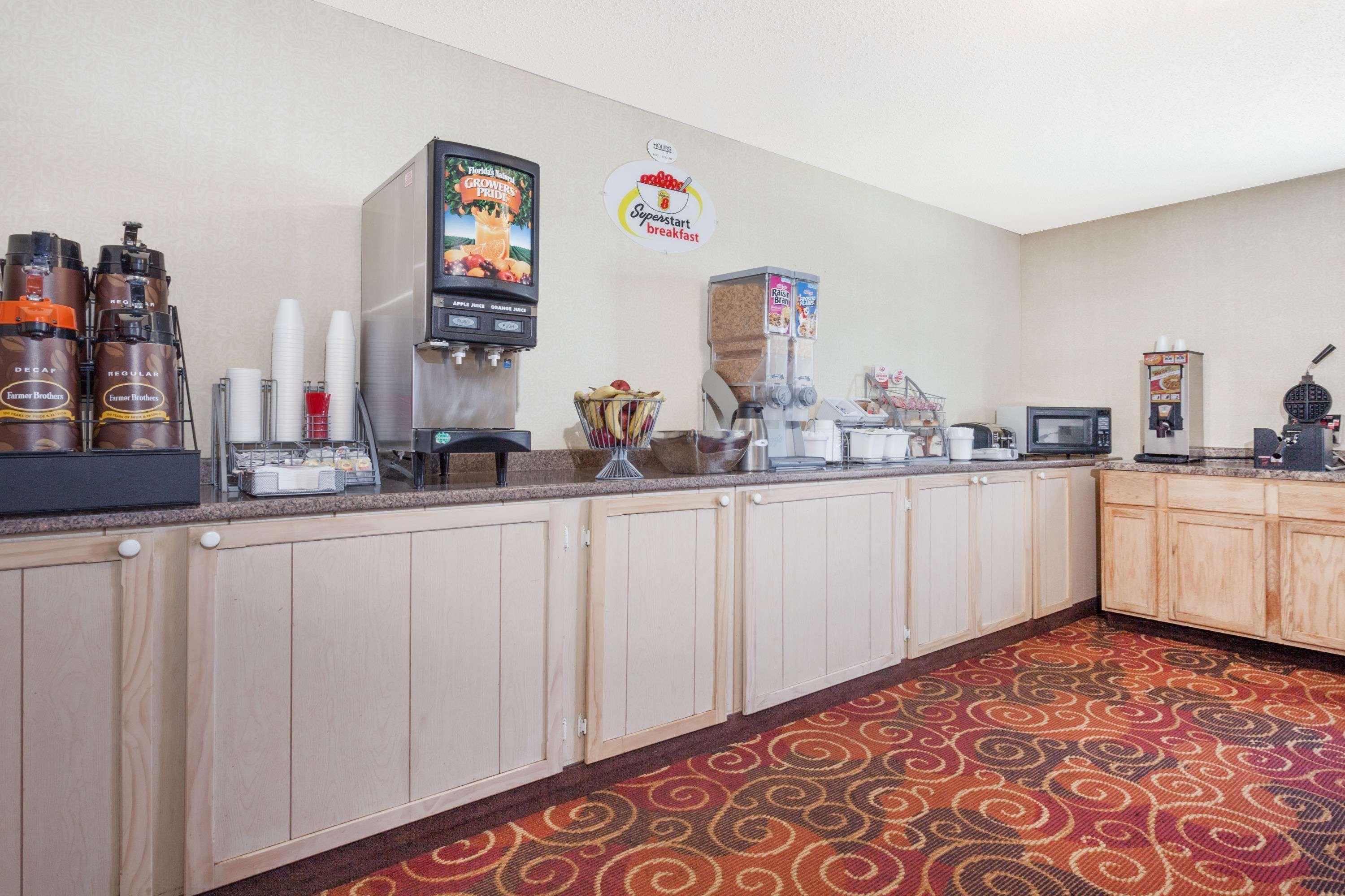 Super 8 By Wyndham Evansville North Stacer Exterior foto
